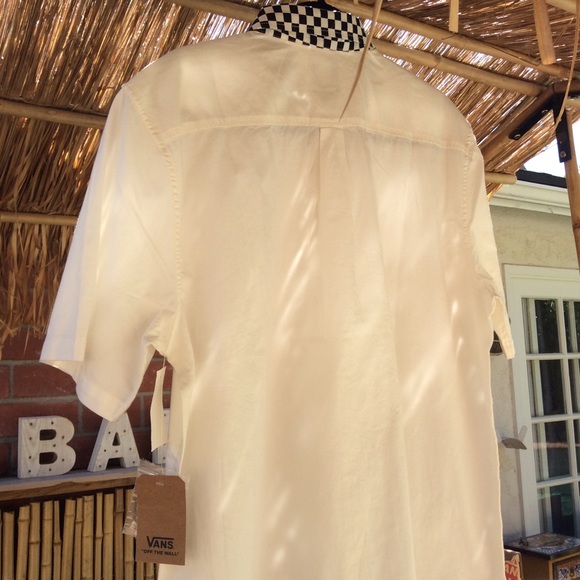 Vans Button Down White Shirt With Checkerboard - Picture 6 of 7